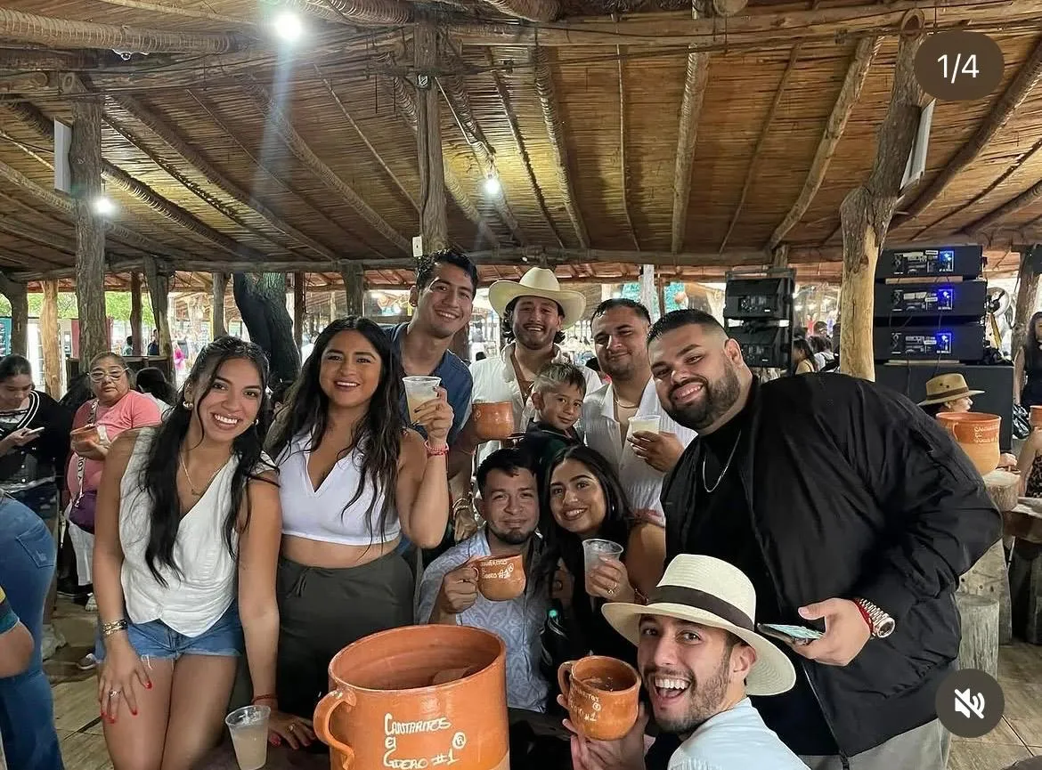 Degustación de bebidas tradicionales en el recorrido por Tequila